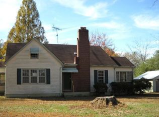 405 Mill St, Bowdon, GA 30108