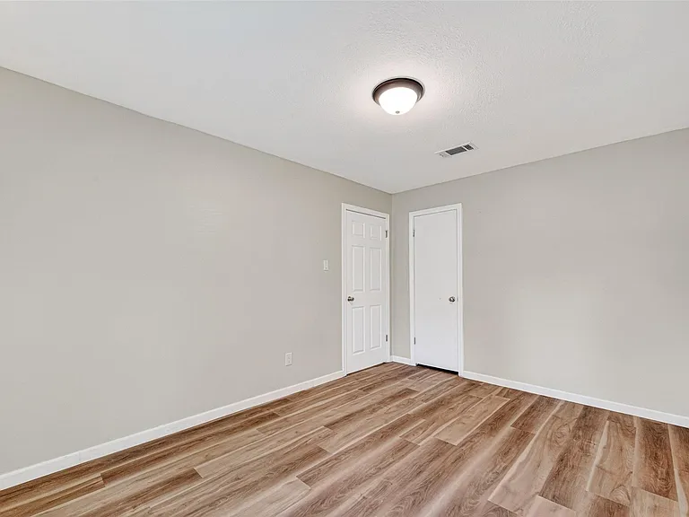 25503 Foxbriar Ln — Photo 29