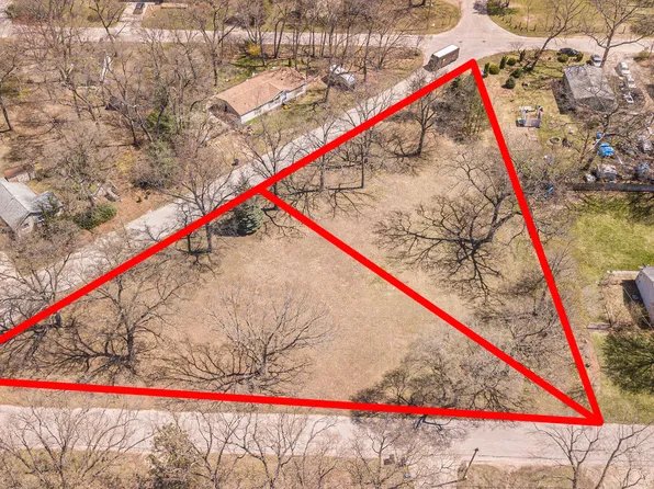 5377 Bryn Mawr Pl, Muskegon, MI 49442