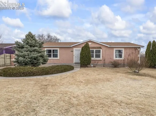 2518 E 8th St, Pueblo, CO 81001