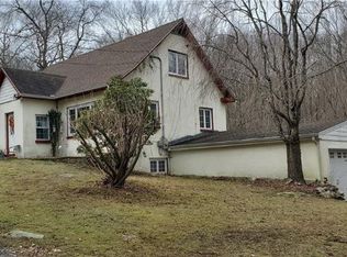 425 Wormwood Hill Rd, Mansfield, CT 06250