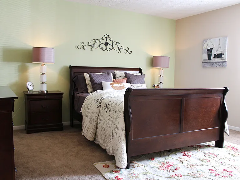 Hunter's Creek Apartments — Photo 31