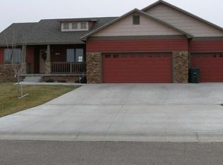 511 Breckenridge Rd, Dodge City, KS 67801