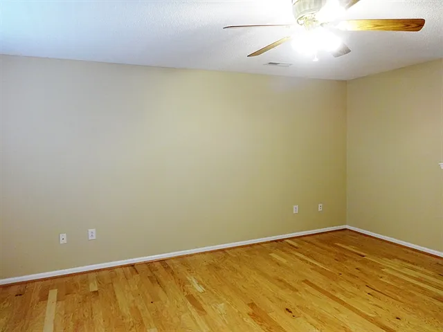 114 Elbow Cir — Photo 6