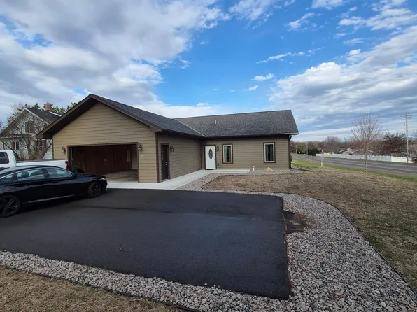 1000 10th Ave NE, Sauk Rapids, MN 56379