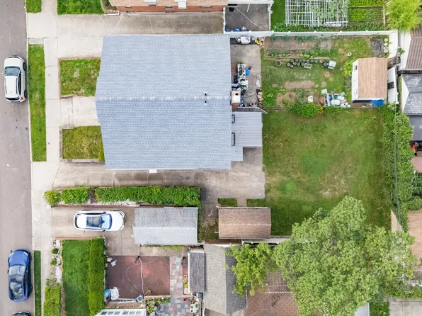 61-31 182nd Street image 4 of 10