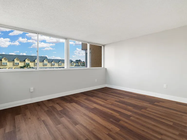 17920 Gulf Blvd #205 — Photo 19