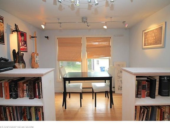 Nook with good storage