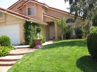 22232 Oxford Ln, Santa Clarita, CA 91350