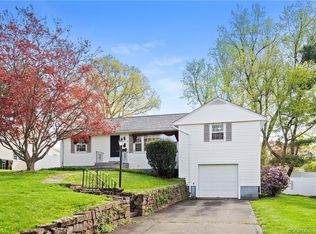 58 Mountain Rd, West Hartford, CT 06107