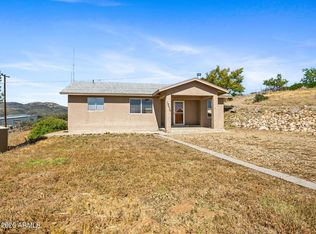18420 S Peeples Valley Road, Peeples Valley, AZ 86332