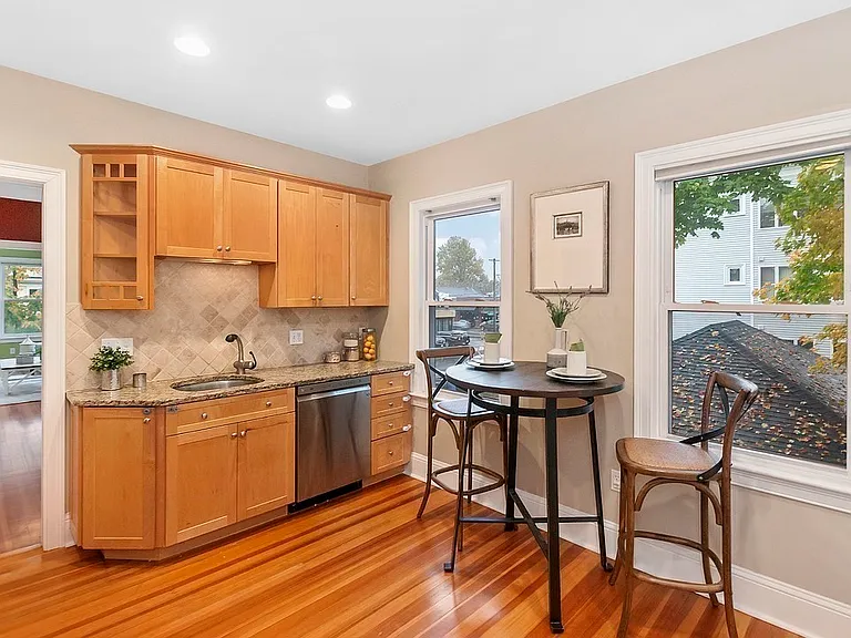 10 Marlboro St #2 — Photo 3