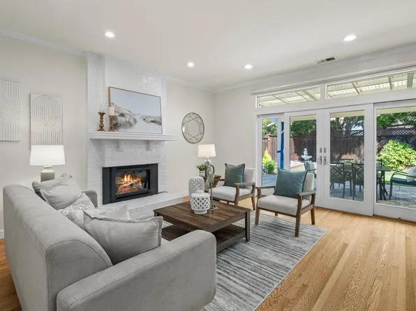 330 Menhaden Ct, Foster City, CA 94404