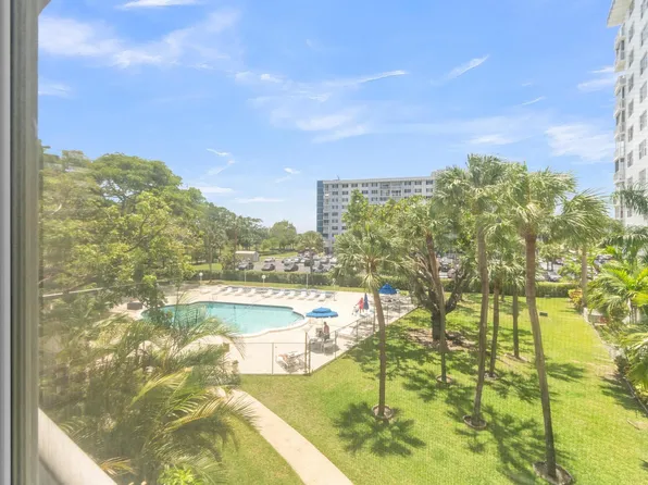3800 Hillcrest Drive #312, Hollywood, FL 33021
