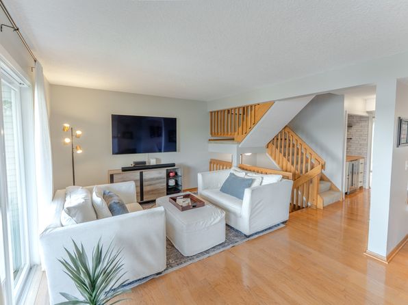 6339 Saint Croix Trl N