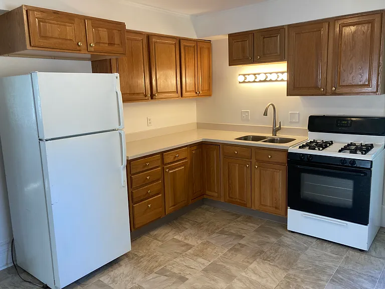 1244 E Dayton St #1244 — Photo 6