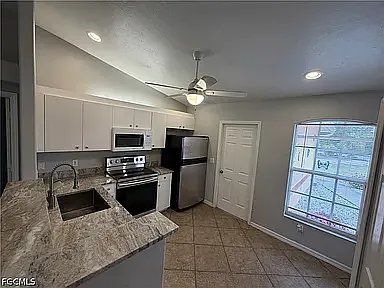 2360 Birdsong Ln — Photo 6