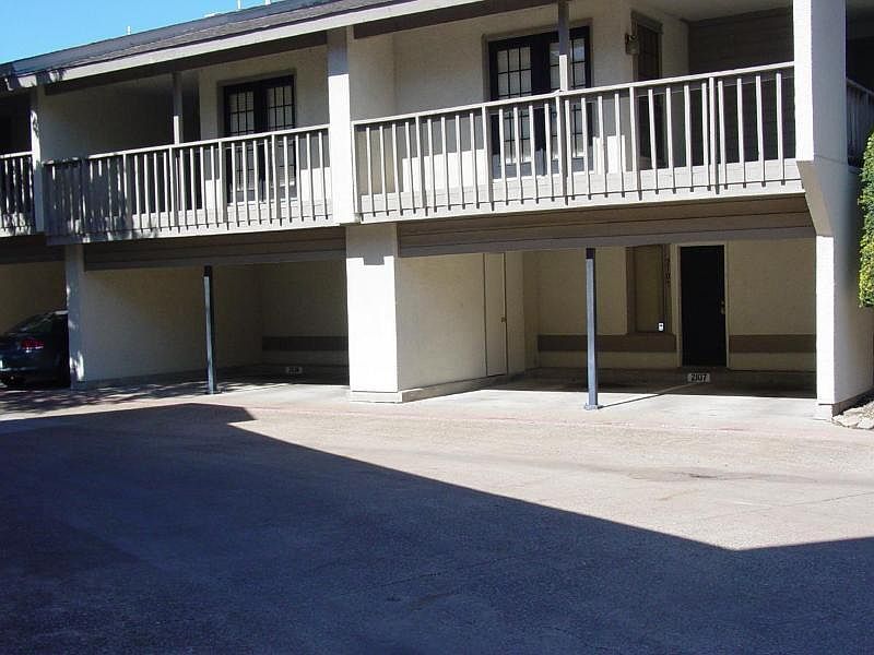 Building Photo 3