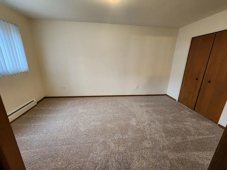 8310 Hall Rd — Photo 17