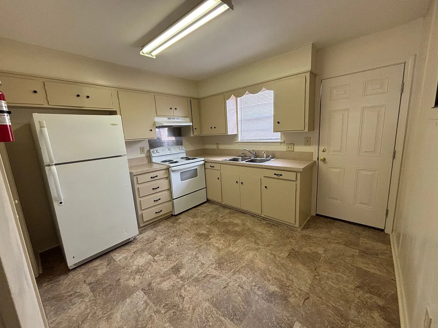 1815 S Erie, Apt 1-4 — Photo 3