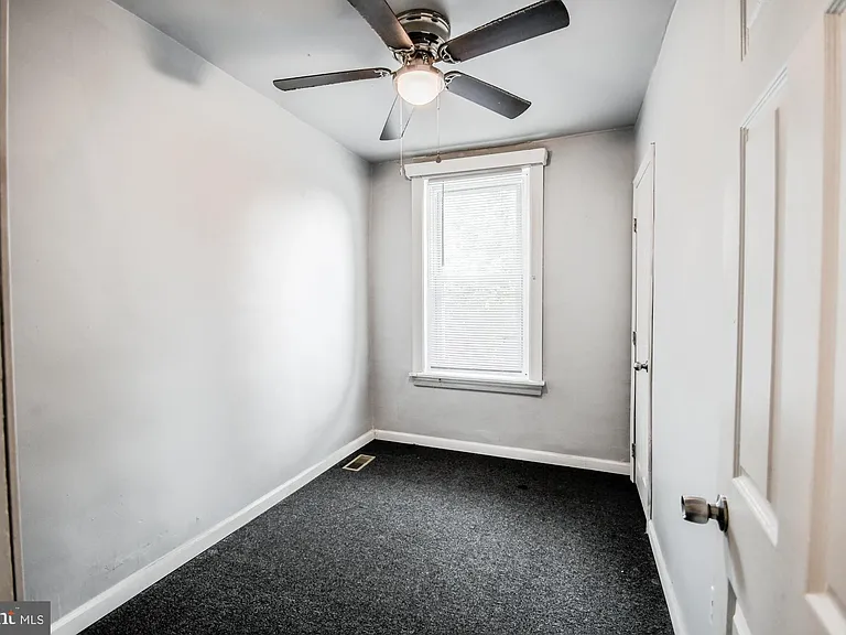 4615 Fernhill Rd — Photo 12