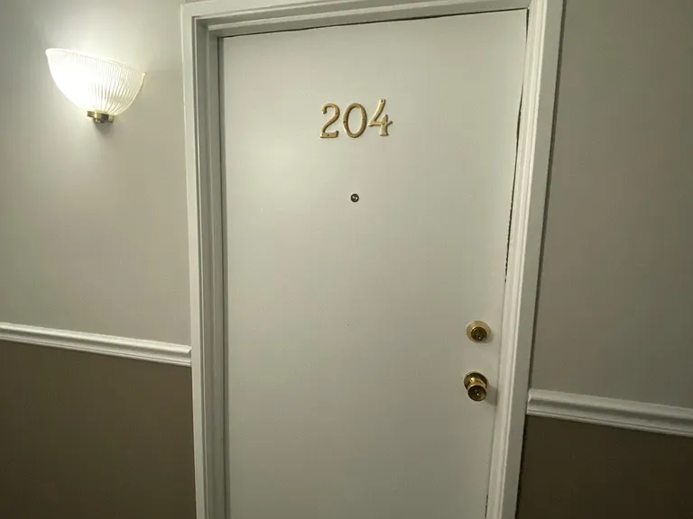 670 Marilyn Ave #204 — Photo 7