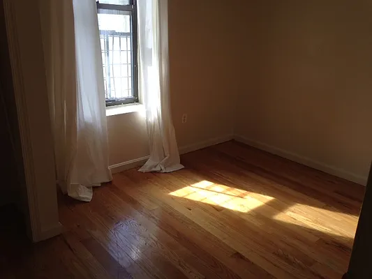 Rented by Arvik Group Real Estate | media 13