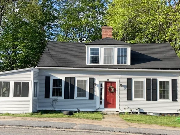 11 School St, Winchendon, MA 01475