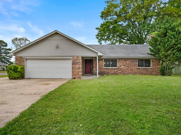 1 Devon Ln, Jacksonville, AR 72076