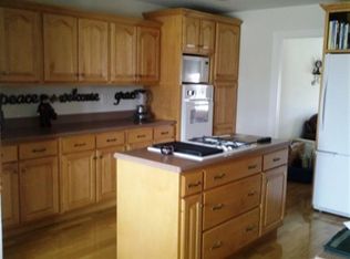 620 E Country Ln, Shipshewana, IN 46565