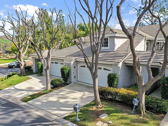 3rd image of 5588 Shadow Canyon Pl
