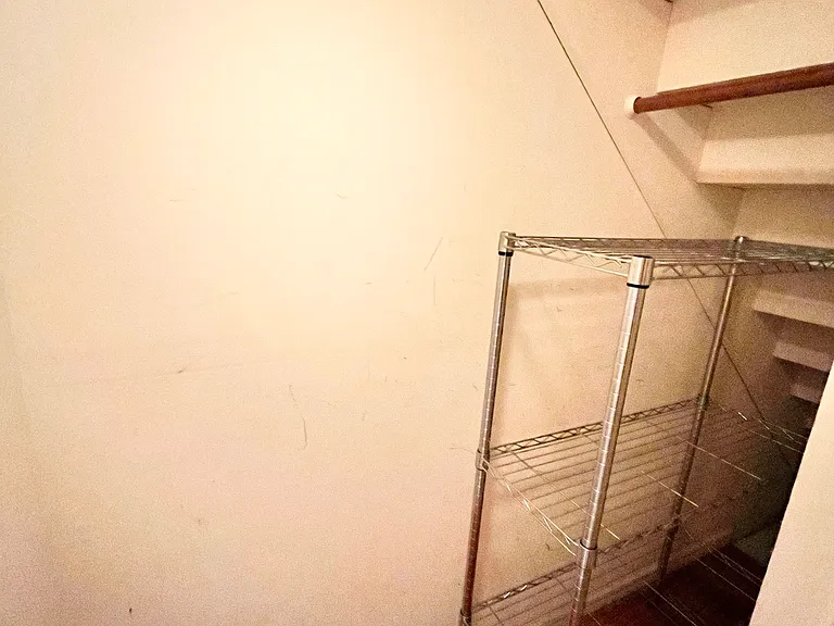 287 Saint John St #4 — Photo 22