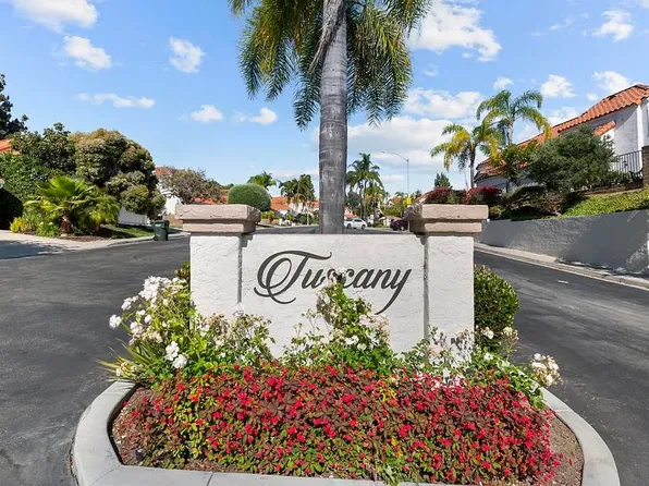 1412 Portofino Dr, Vista, CA 92081