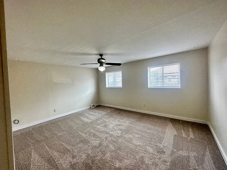 147 Virginia Ave — Photo 18