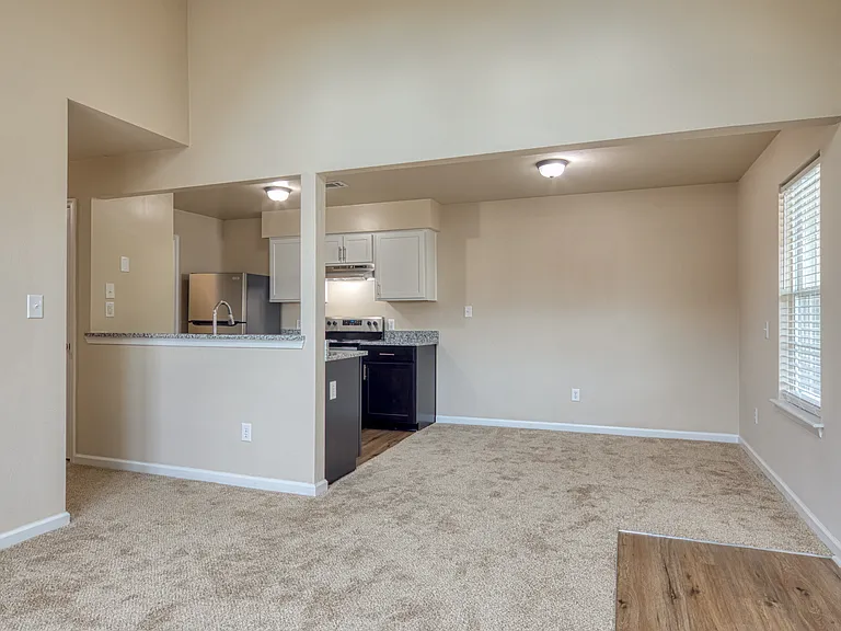 Summer Station Apartments Where Comfort Meets Coastal Living — Photo 167