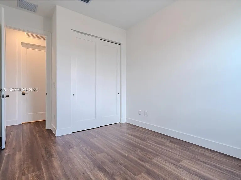 1427 SW 23rd St — Photo 46