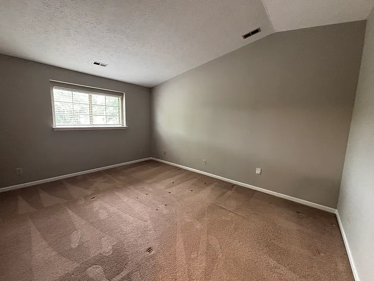 1129 Aqueduct Way — Photo 34