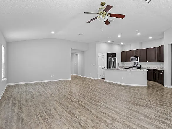 7747 Sunnydale Ln — Photo 16