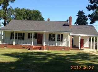 219 E Proctor St, Mullins, SC 29574