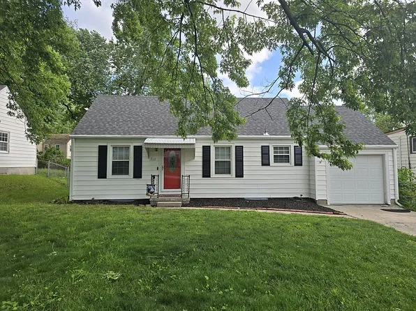 515 NE Greenfield Rd, Kansas City, MO 64116