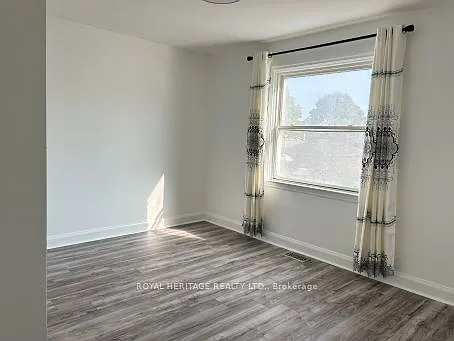 128 Wilson Rd S #1 — Photo 4