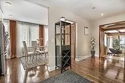 17 Yongehurst Rd — Photo 7