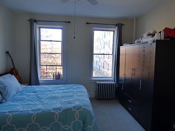 2nd image of 3058 44th St APT 1L