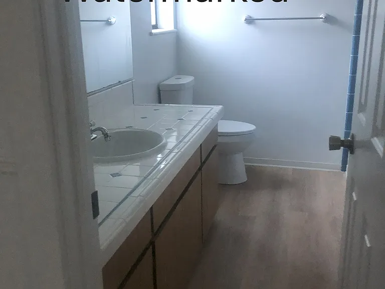 W Bainbridge Dr — Photo 13