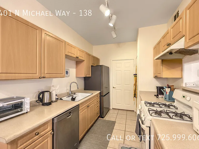 1401 N Michael Way #138 — Photo 5
