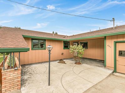401 Elm St, Phoenix, OR, 97535