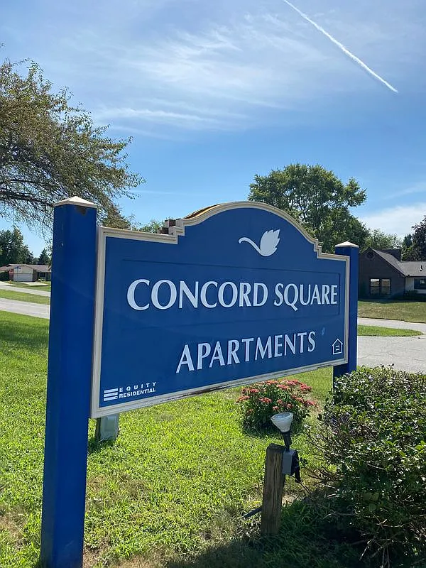 Building Photo - Concord Square Apartments