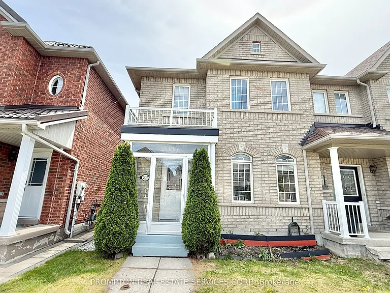 2037 Bur Oak Ave — Photo 1