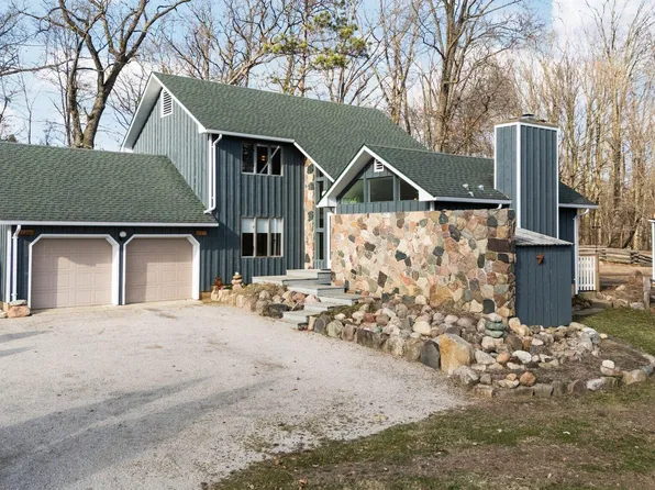 7541 E Monroe Rd, Tecumseh, MI 49286
