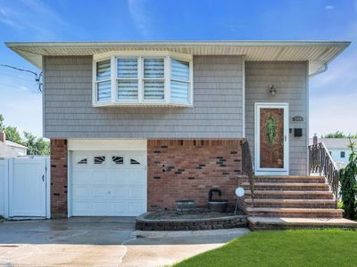 544 S 15th Street, Lindenhurst, NY, 11757